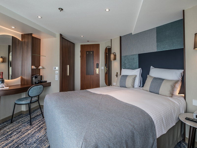 Junior Suite Diamond Deck